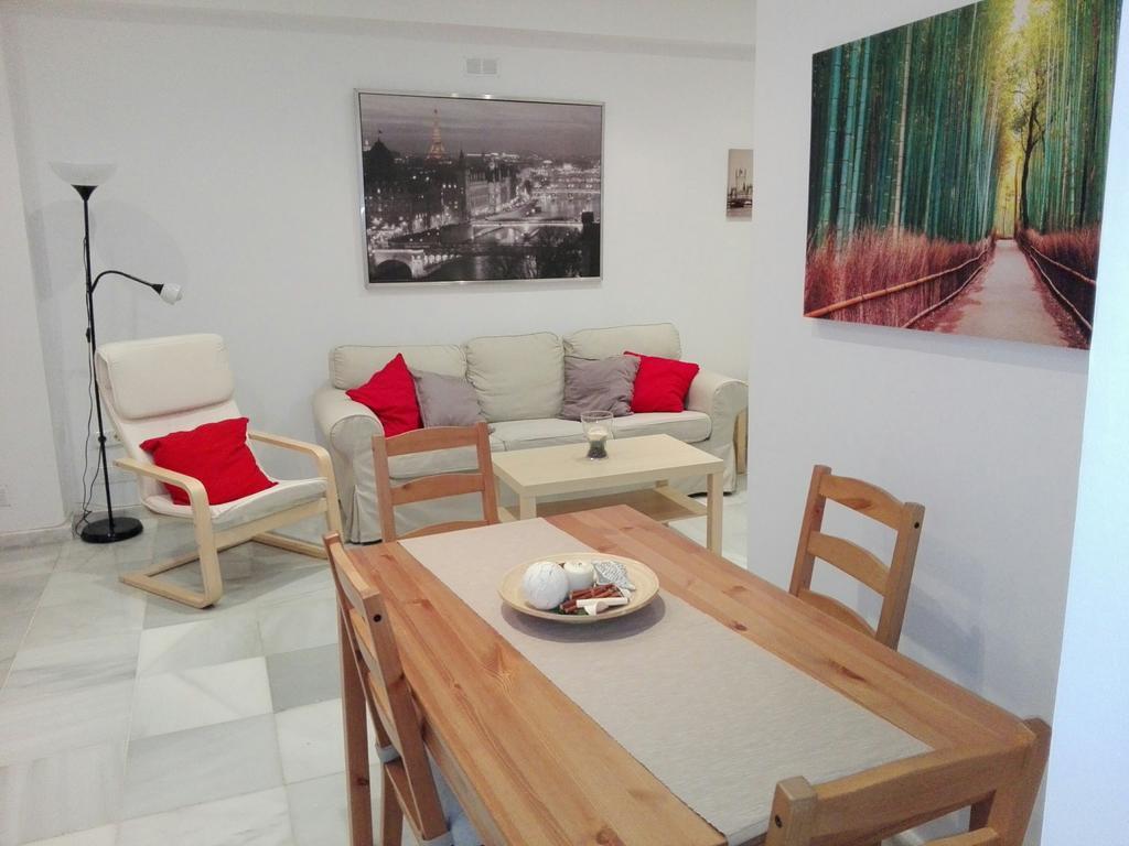Centrico Apartamento Con Patio Privado Seville Exterior photo