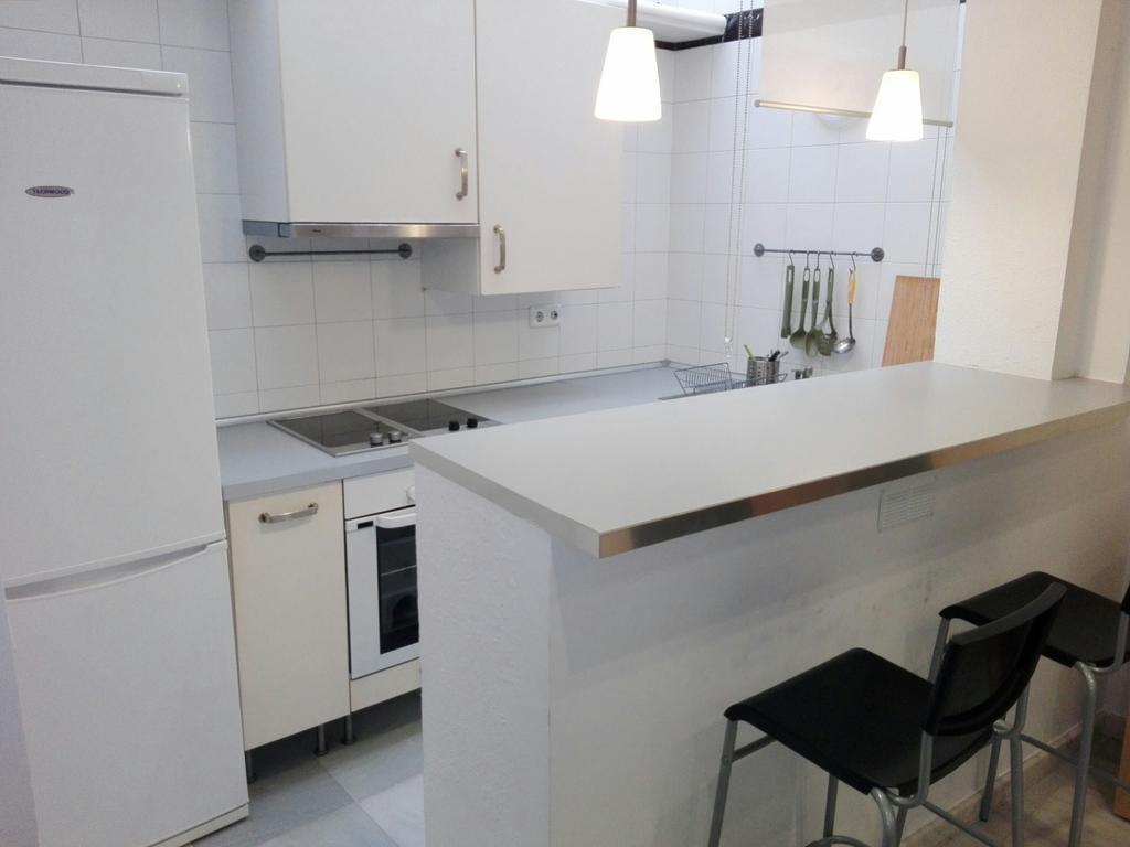 Centrico Apartamento Con Patio Privado Seville Exterior photo