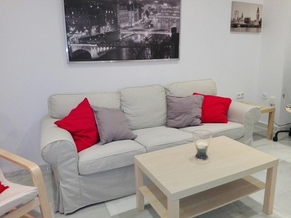 Centrico Apartamento Con Patio Privado Seville Exterior photo